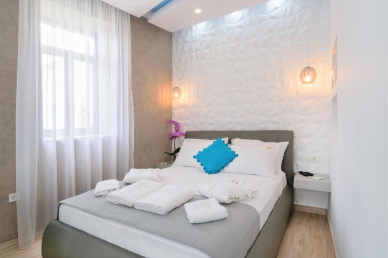 חאניה Diamond Luxury Suites מראה חיצוני תמונה